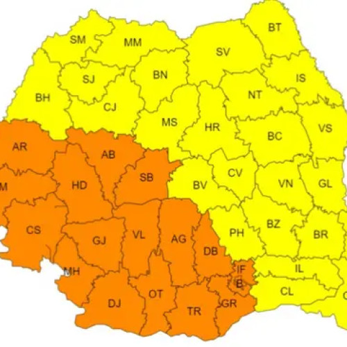 ANM a emis avertizări de cod galben și portocaliu pentru val de căldură și disconfort termic