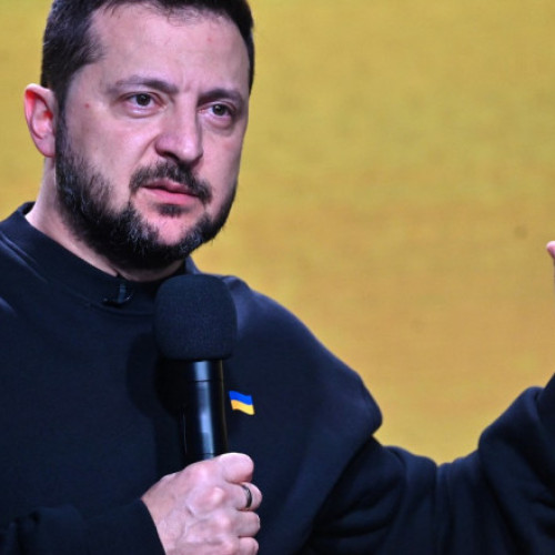 Volodimir Zelenski solicită instalarea rapidă a panourilor solare pe clădirile școlilor și spitalelor din Ucraina