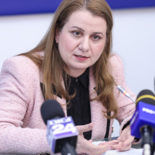 Evaluarea Națională Va Începe Marți cu Proba de Limba Română