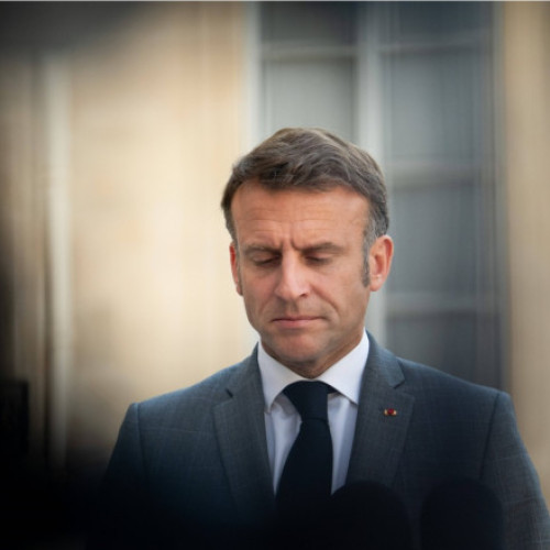 Macron avertizează asupra riscului unui "război civil" în Franța